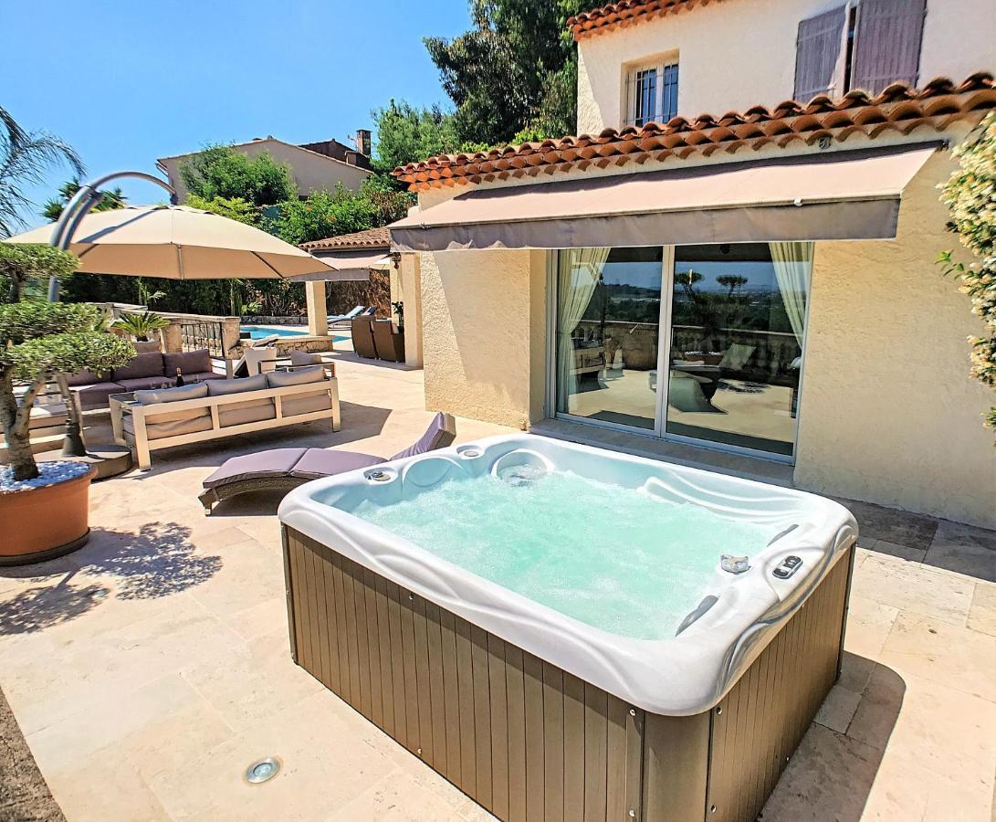 3 Bedrooms Villa Near Cannes - Pool & Jacuzzi - Sea View Mandelieu Dış mekan fotoğraf